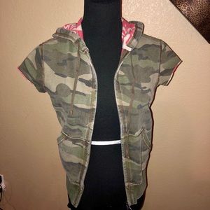 Lucky brand camouflage zip front jacket